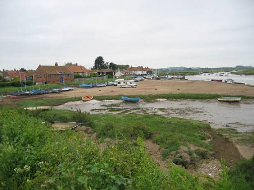 08_45-1.JPG - Leaving Burnham Overy Staithe, on a pleasanylt grey and breezy day